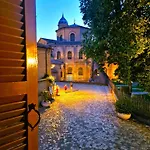 Tatil Evi Domus Galla Placidia - Superlative View - 50 Meters From Unesco Heritage Sites - San Vitale - Galla Placidia