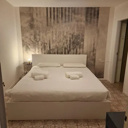 Holiday home Domus Galla Placidia: Unesco Heritage View Ravenna